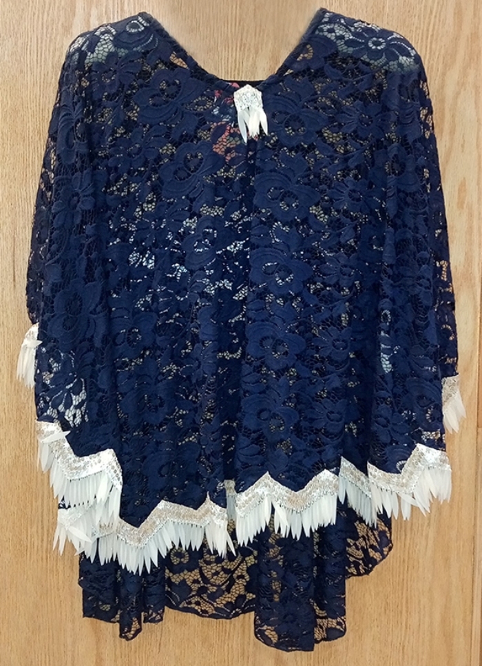 Chauve souris marine et blanc