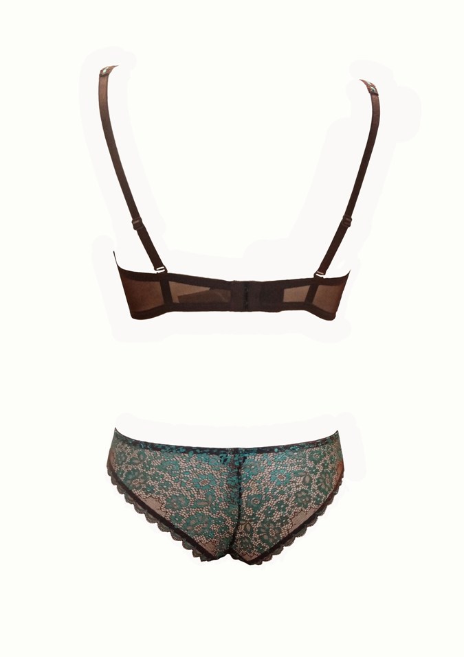 Ensemble India marron