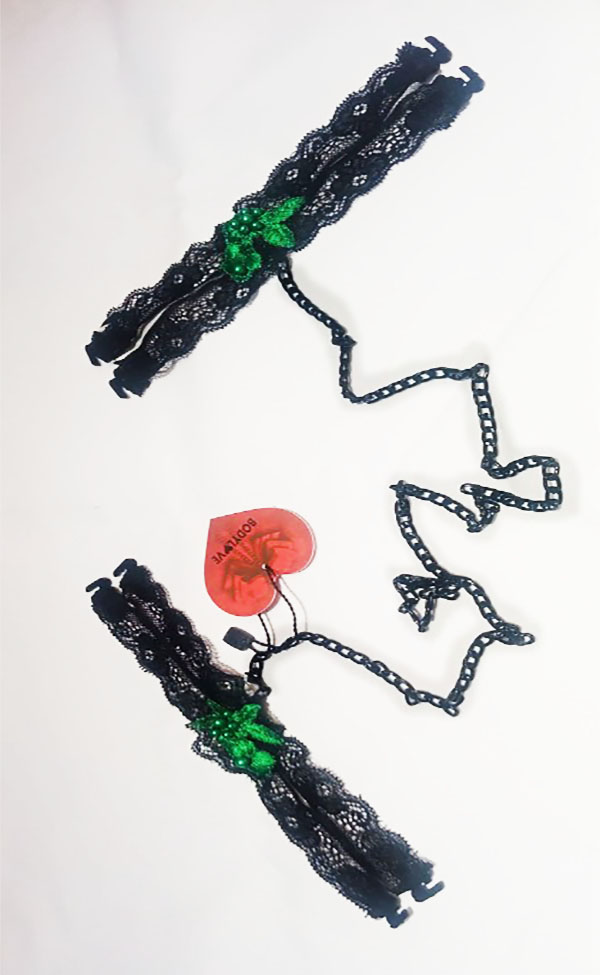 Menottes dentelle pour chevilles noir et vert